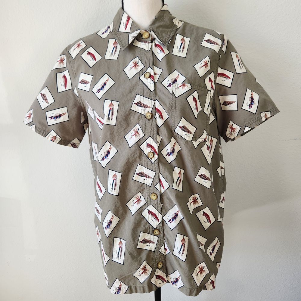 Sun Rover Clothing Co Mens Large Green Fishing Lure Short Sleeve Button Down‎